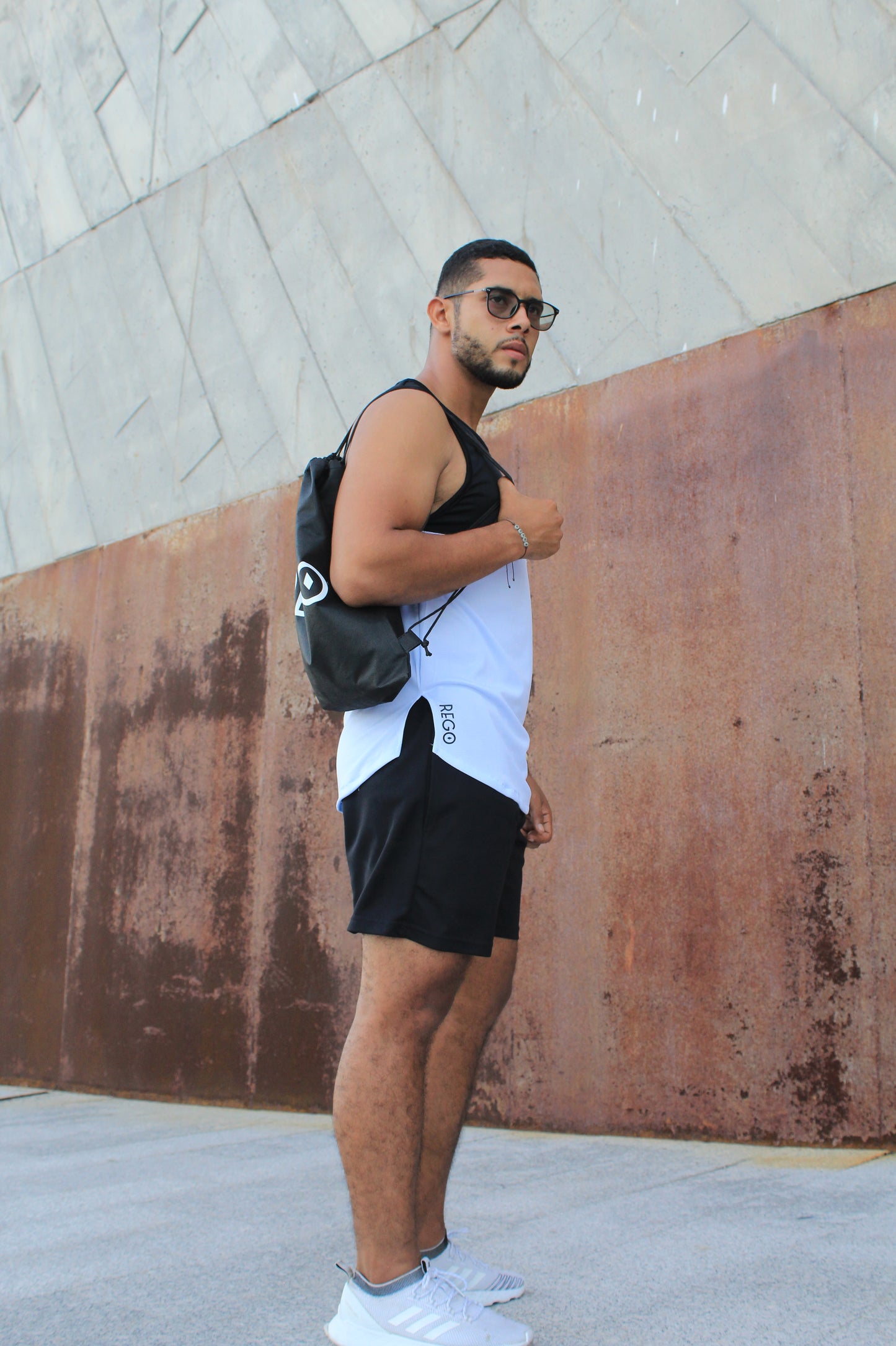Playera sin mangas Duo * Negra/Blanca